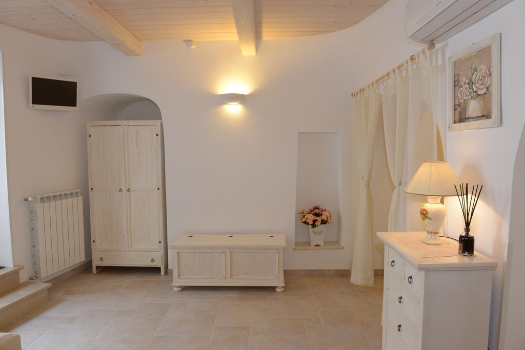 Trullo Dimora Di Giorgia Villa อัลเบโรเบลโล ภายนอก รูปภาพ